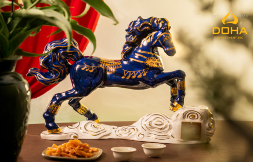  𝐑𝐨𝐲𝐚𝐥 𝐃𝐚𝐫𝐢𝐮𝐬 𝐋𝐨𝐧𝐠 𝐌𝐚̃ – Vó Ngựa Hành Vân, Hiên Ngang Dẫn Lối 