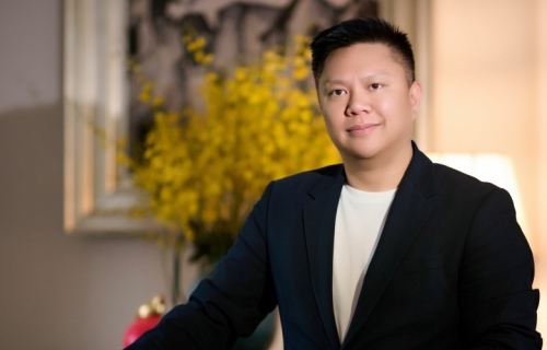 Mở Hộp quà Long Mã cùng Mr. Valentin Trần - Chủ tịch Miss Universe Việt Nam ✨🎁