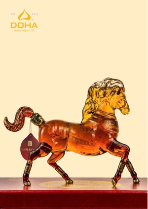 LONG MÃ CÁT TƯỜNG