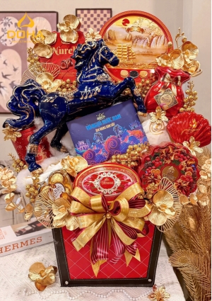 Лонг Ма Кхай Сюань